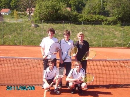 <&nbsp;Bild Knaben 14&nbsp;>