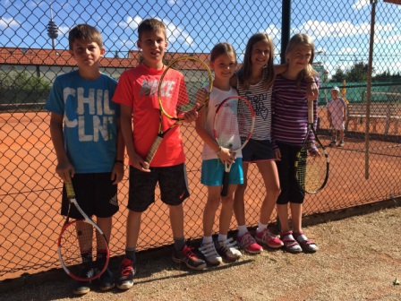 <&nbsp;Bild Midcourt U11&nbsp;>