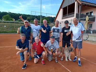 <&nbsp;Bild Herren 60&nbsp;>